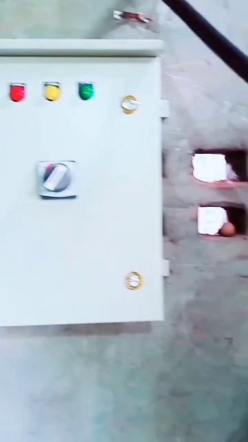 solar system installation MCB box three phase of gate on gate смотреть онлайн