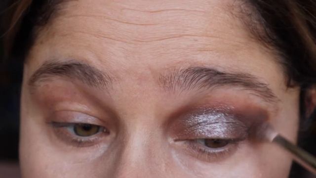 First time trying out Chantecaille Giraffe Eye Quartet смотреть онлайн