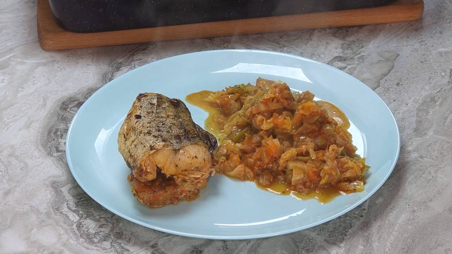 Бабушка в деревне научила меня этому блюду Дешевый минтай вкуснее лосося! Простой рецепт рыбы.