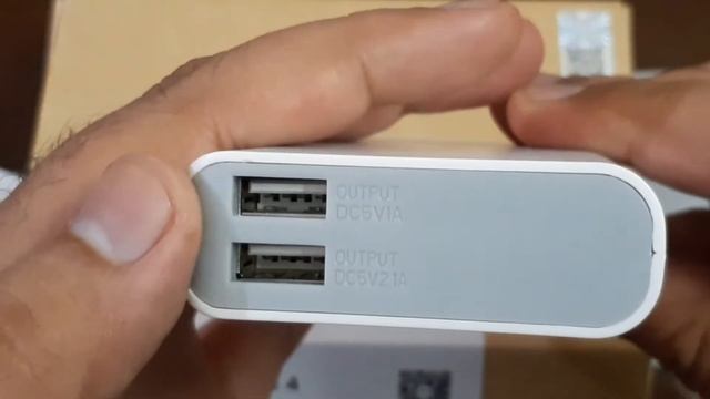 Romoss Sense 4 Power Bank Unboxing смотреть онлайн