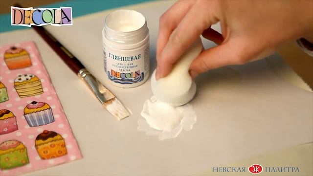 DIY cellphone decoupage and crackle tutorial смотреть онлайн