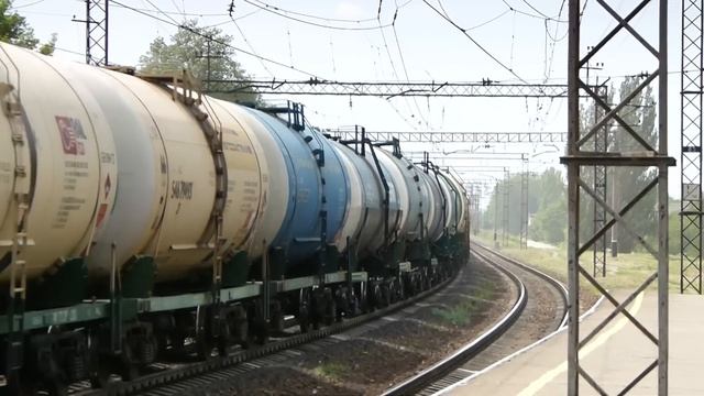 Trains of Ukraine #24 магистральный электровоз ВЛ8м-1623 / ВЛ8м-758 смотреть онлайн
