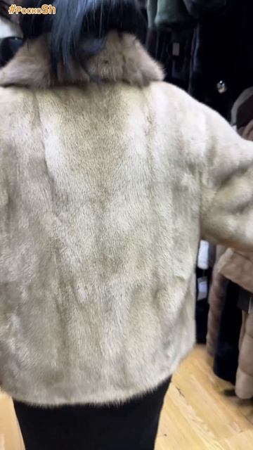 Красивые норковые полушубки у Наиры.mp4 смотреть онлайн