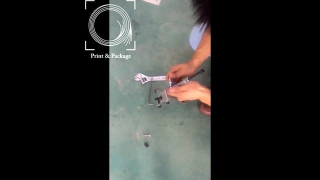 Как изготовить и установить крючок для загибки клапана на фальцесклейке смотреть онлайн