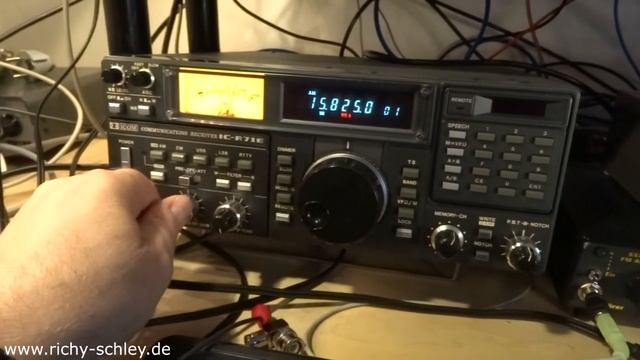 USA 15.825 khz WWCR Nashville received in Germany смотреть онлайн