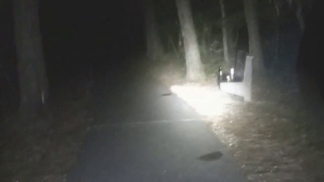 Ночной тест фонаря TrustFire TR-3T6 (3800 люмен) смотреть онлайн