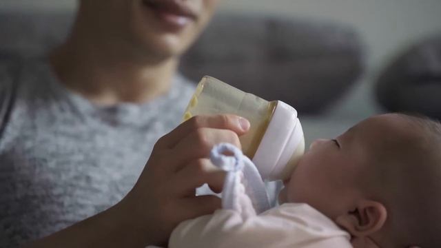 Should I be concerned about switching formula brands? смотреть онлайн