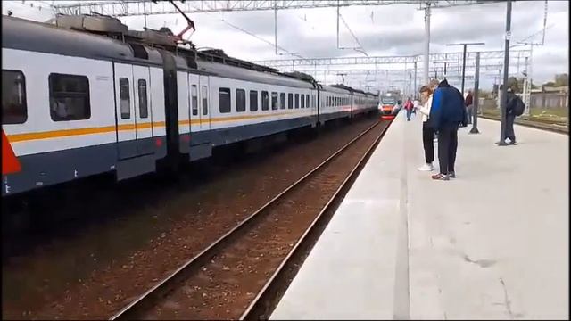 ЭП2Д-0184 сообщением "Москва(Казанский вокзал)-Виноградово, Платформа Ипподром. смотреть онлайн