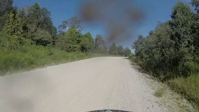 YZ250 VS CR250 2 STROKE! (Turn up the volume) смотреть онлайн