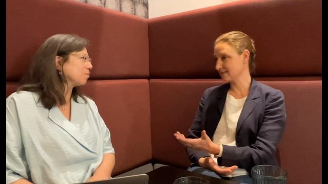 1-2-1 with Marie Walker, Raidiam's Open Futurist on Smart Data Roadmap +the future of OBIE, May 202 смотреть онлайн