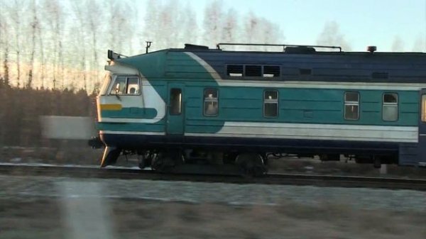 Гонка с дизель-поездом ДР1А / Race with DR1A DMU train