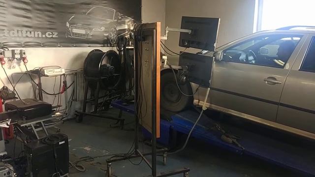 Octavia 1,9 TDI ASV 81kW dyno смотреть онлайн