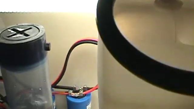 130 volt Hydrogen generator using 120v ac house power. смотреть онлайн