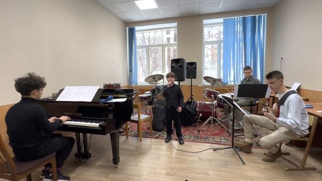 Матвей Сидоренко, 9 лет, Straighten Up And Fly Right -Nat King Cole, Irving Harold Mills смотреть онлайн
