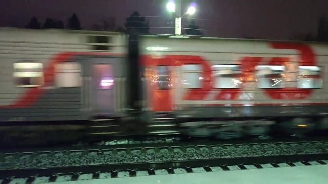 пассажирский поезд иркутск наушки, с прицепными вагонами Байкальского экспресса смотреть онлайн