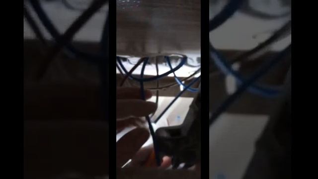 Как подключить розетки в нутрии тумбочки | Эстетика Монтажа 6 смотреть онлайн