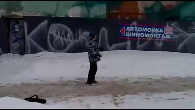 10 версии В стекло не попади смотреть онлайн