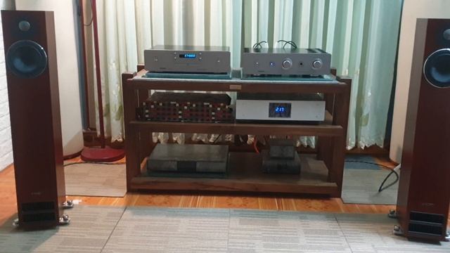 Sugden A21Se Signature + Sugden Fusion CD21 + PMC Twenty5.23