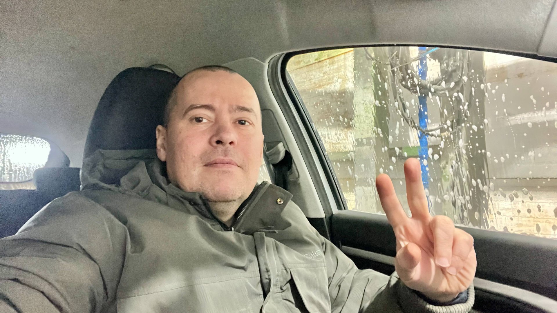 Слона отпустили . Еду домой и оnвечаю на комментарии! смотреть онлайн