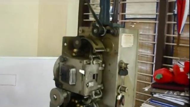 35mm film projector India смотреть онлайн