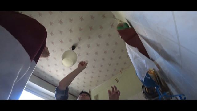 ПОМОЩЬ ЛЮДЯМ на самоизоляции | Бесплатно Раздали мед.маски смотреть онлайн