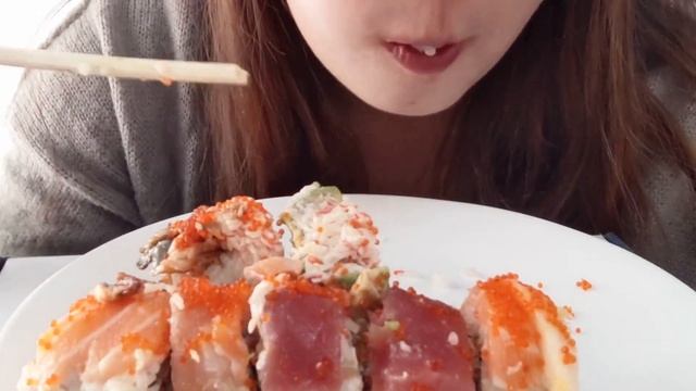 ASMR Sushi Platter (Eating Sounds, No Talking) | Salmon, Dragon and Rainbow Roll | Jen Healthy смотреть онлайн