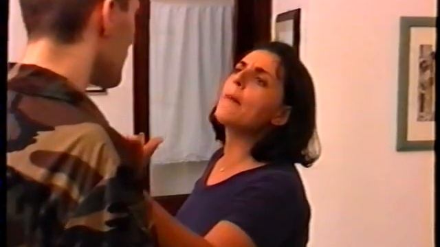 Ma vaffanculo a te e a quella puttana e zoccola di tua sorella смотреть онлайн