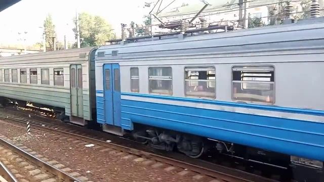 "параллельное движение" Засылка Эр9м-550/Эр9м-396 ст.Киев-Пасс смотреть онлайн