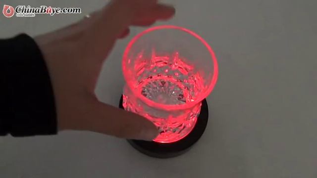 Magic Inductive Color Changing LED Flash Light Coaster Cup Mat - Black смотреть онлайн