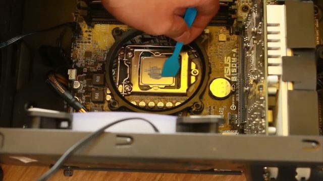 UNBOXING CPU COOLER Deepcool ICE EDGE MINI FS V2.0 DAN PASANG смотреть онлайн
