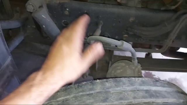 Amortecedor quando tá estourado ou com defeito faz isso nus PNEUS da carreta e dos caminhões смотреть онлайн