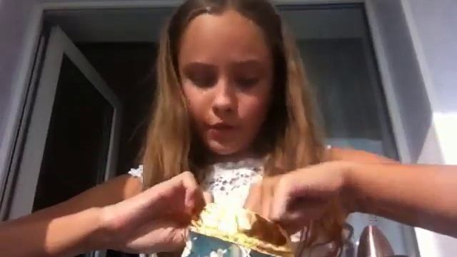 Что в моей сумки?👜😻\\ ношу с собой пол квартиры🎀 смотреть онлайн