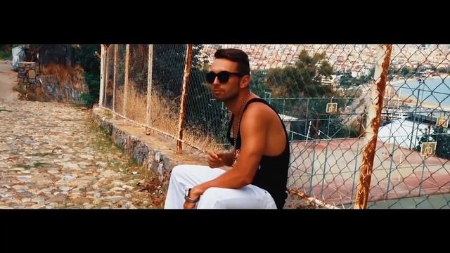 Raf Marchesini & DJ Favorite feat. Niela Rocks - About That Life (Radio Edit) смотреть онлайн