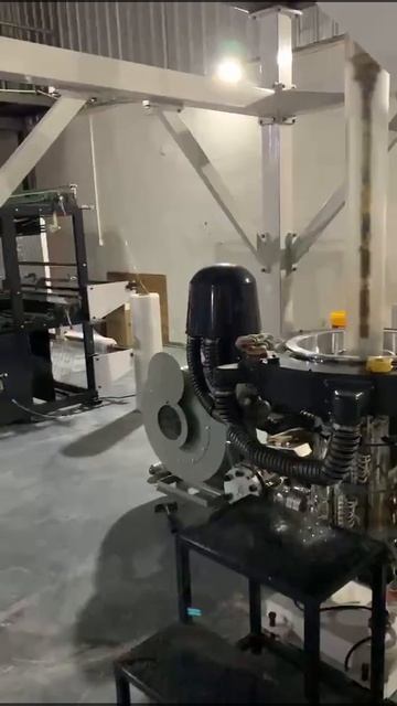 Factory HDPE plastic bags for bottle blowing injection molding machine смотреть онлайн
