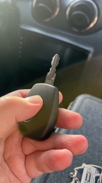 Renault Duster key learning смотреть онлайн