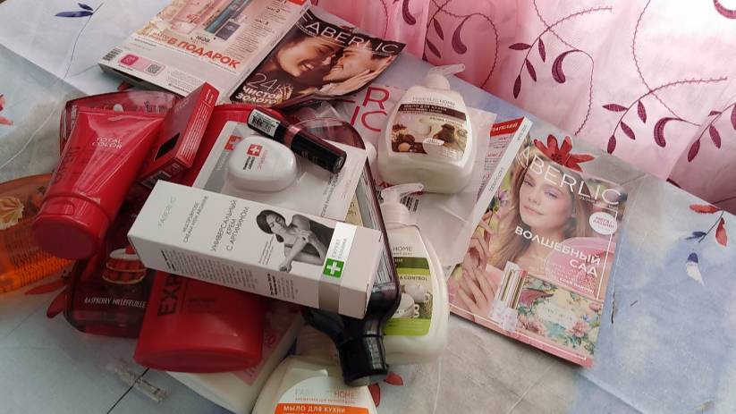 ЗАКАЗ ФАБЕРЛИК ПО КАТАЛОГУ №2. ВКУСНЫЙ ЖЕНСКИЙ АРОМАТ. ТУШЬ ДЛЯ РОСТА РЕСНИЦ.УХАЖИВАЮЩАЯ ПОМАДА. смотреть онлайн