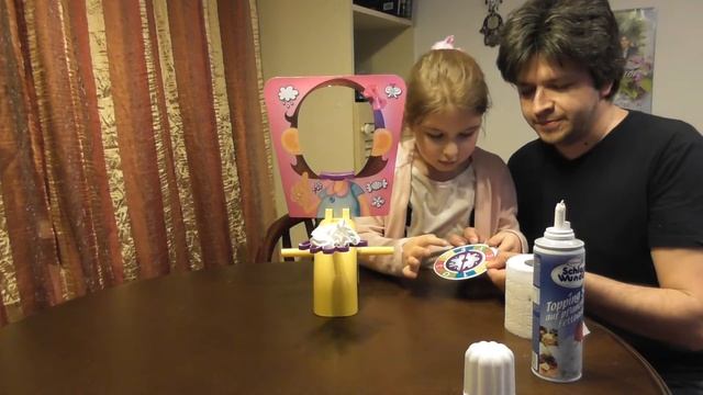 Pie Face Showdown Пирог в лицо Whipped Cream CHALLENGE with afterparty смотреть онлайн
