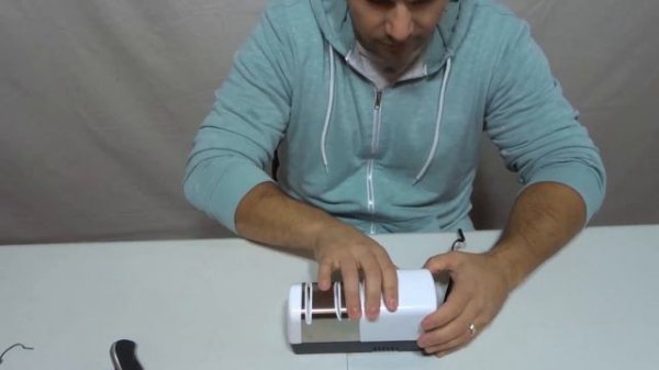 Chef's Choice Hybrid 220 Electric Knife Sharpener Review