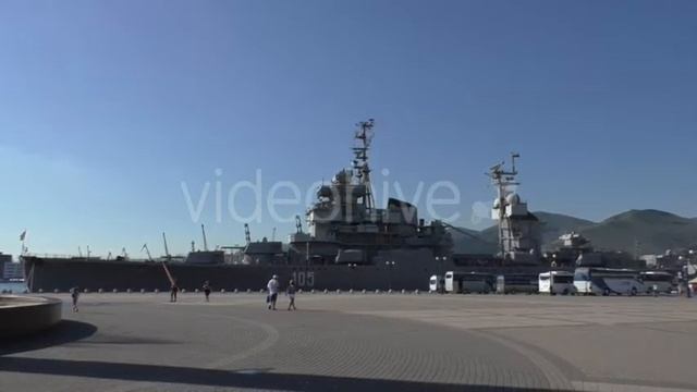 Big State Ship is Standing in Seaport Near Bus Station смотреть онлайн