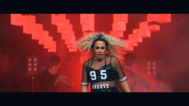 Gloria Groove - Dona (Clipe Oficial)