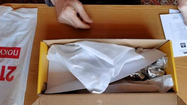 Распаковка — Смеситель Rubineta Prince P-14 Medic смотреть онлайн