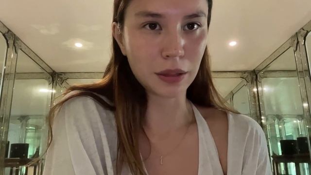 Jess Wilson's Nightly Skin Care Routine feat. Belo Underarm Whitening Cream смотреть онлайн