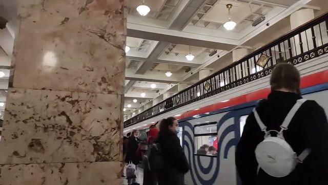 Обзор первой очереди Московского метро смотреть онлайн