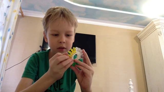 Распаковка кубика Рубика три на три Gan 356 x #1 смотреть онлайн