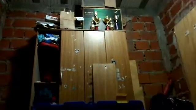TEATRO DEL KARAOQUE DE SANTI Y JUAN (despacito) смотреть онлайн
