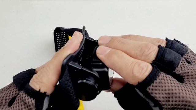 รีวิวไฟฉาย Nitecore NU43 ไฟฉายคาดหัวแบต 18650 เบาที่สุดในโลก!! смотреть онлайн