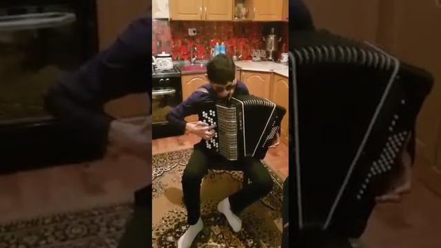 Деспасито исполняет Вася Сибиряк смотреть онлайн