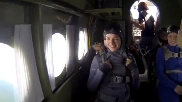 Калачево. Мой первый прыжок с парашютом смотреть онлайн