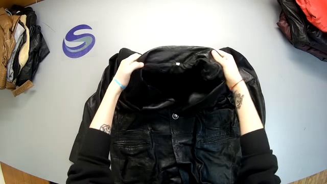 С 527. Уп № 11 (2019г). Кожа гладкая Extra Германия. С/с 875 руб за ед. смотреть онлайн