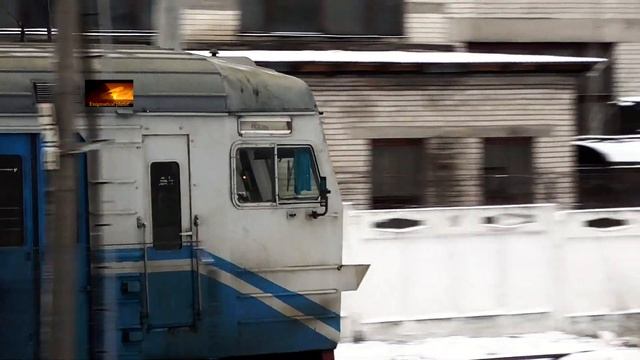 Электропоезда ЭР9М на о.п. Протасов Яр смотреть онлайн
